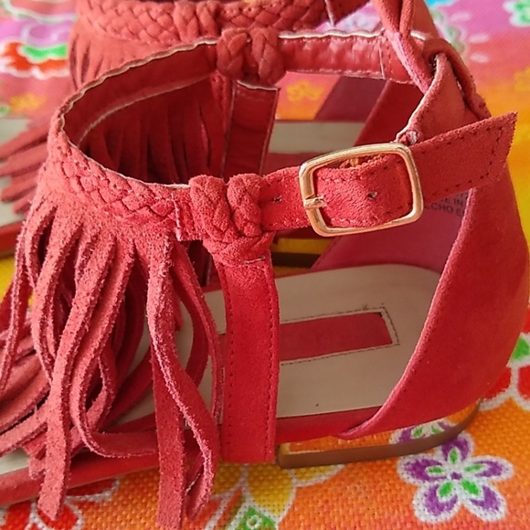 Forever 21 Fringed Suede Flat Sandals - Picture 7 of 8